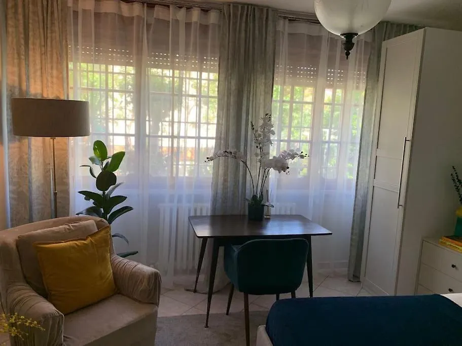 Traveller - 2 Bedrooms Apartment Rimini