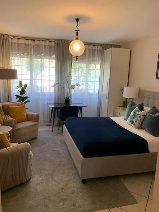 Traveller - 2 Bedrooms Apartment Rimini 0*,  Italy