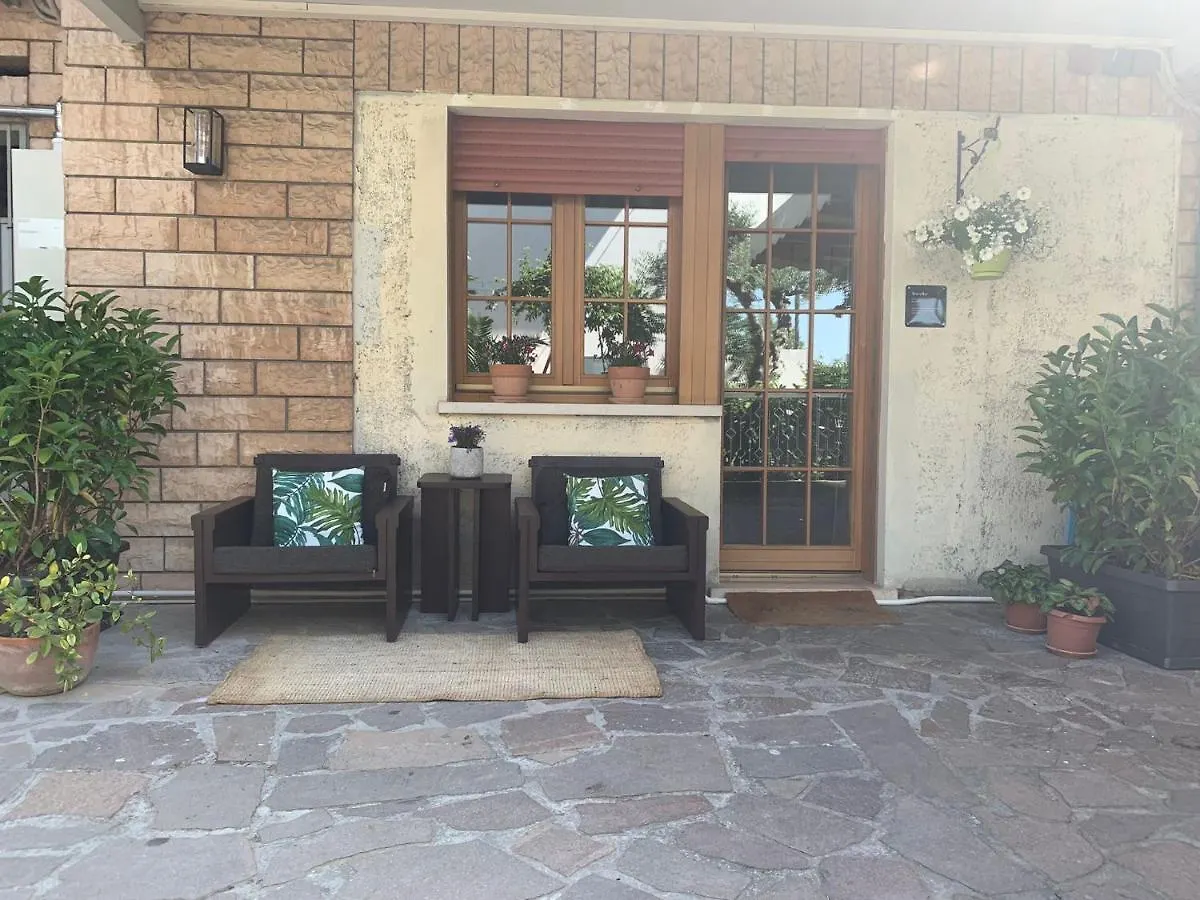 Traveller - 2 Bedrooms Apartment Rimini 0*,