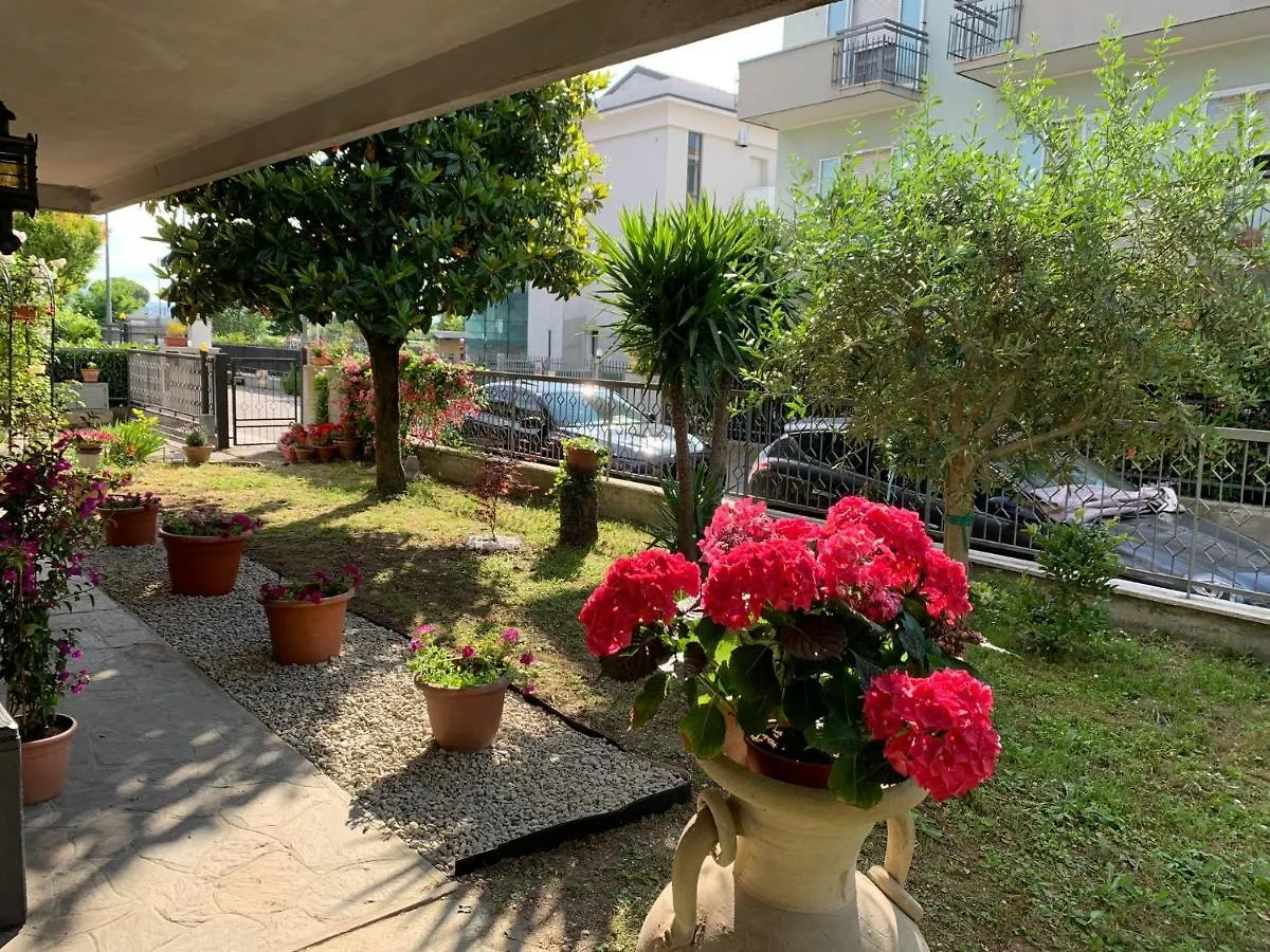 Traveller - 2 Bedrooms Apartment Rimini